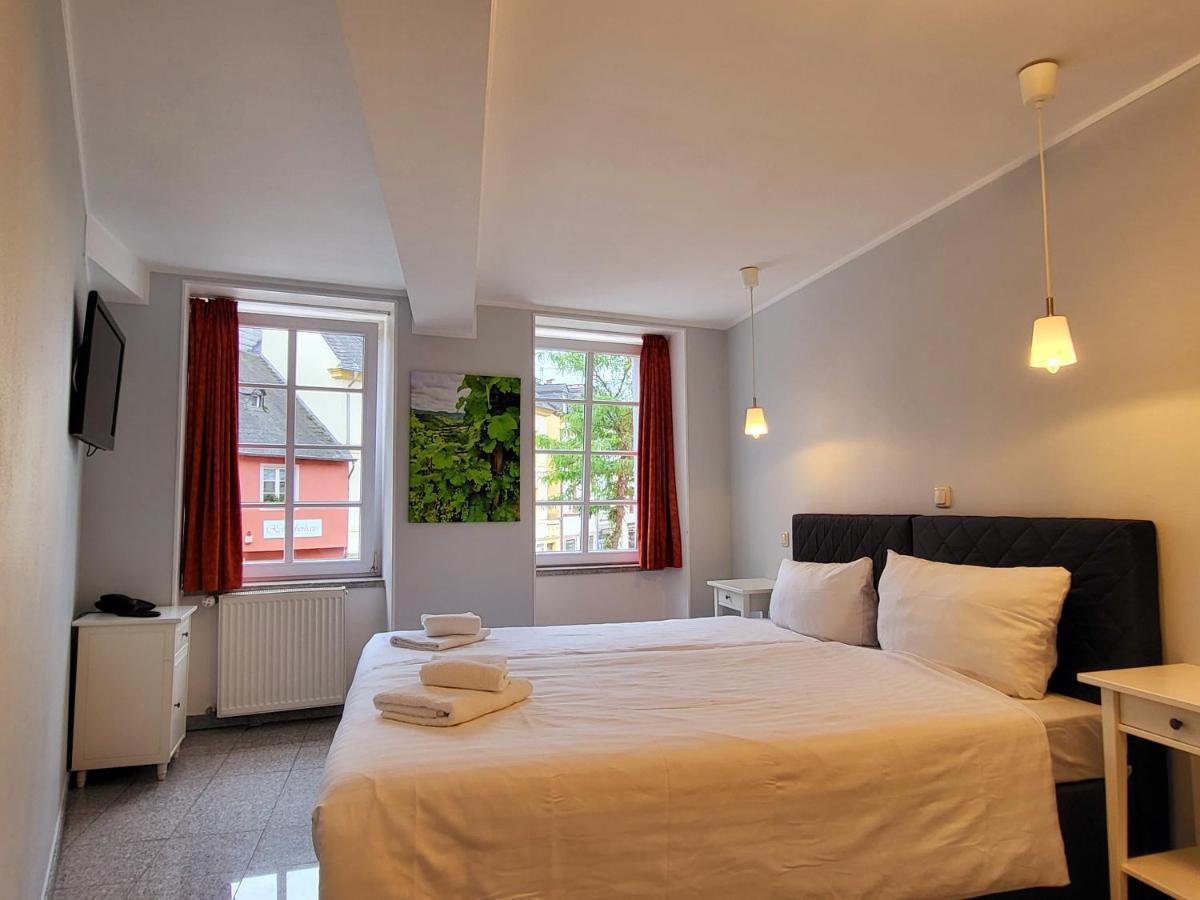 זארבורג Hotel Am Markt מראה חיצוני תמונה